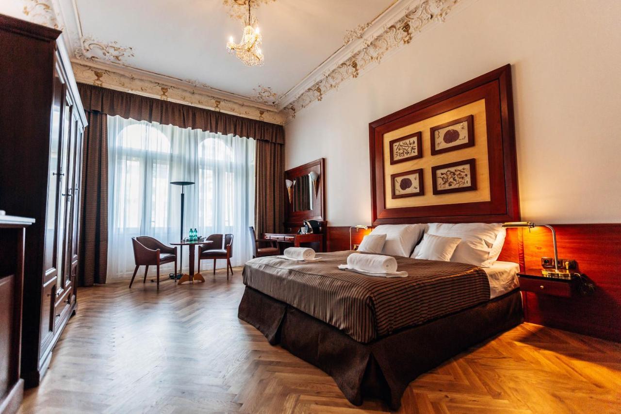 Hotel La Bohemia Карловы Вары Экстерьер фото