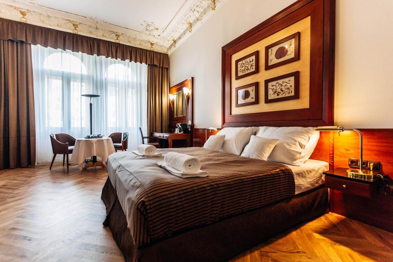 Hotel La Bohemia Карловы Вары Экстерьер фото