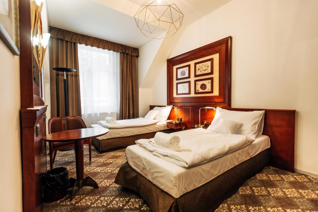Hotel La Bohemia Карловы Вары Экстерьер фото